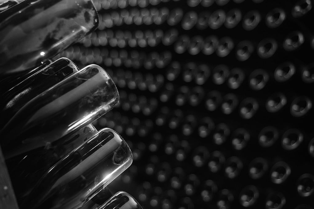 bouteilles sur pointe